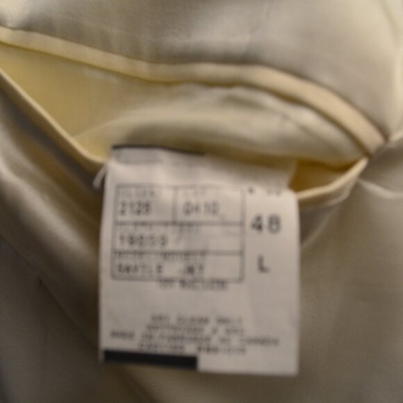 Off White Dinner Jacket 48L - Picture 6 of 8